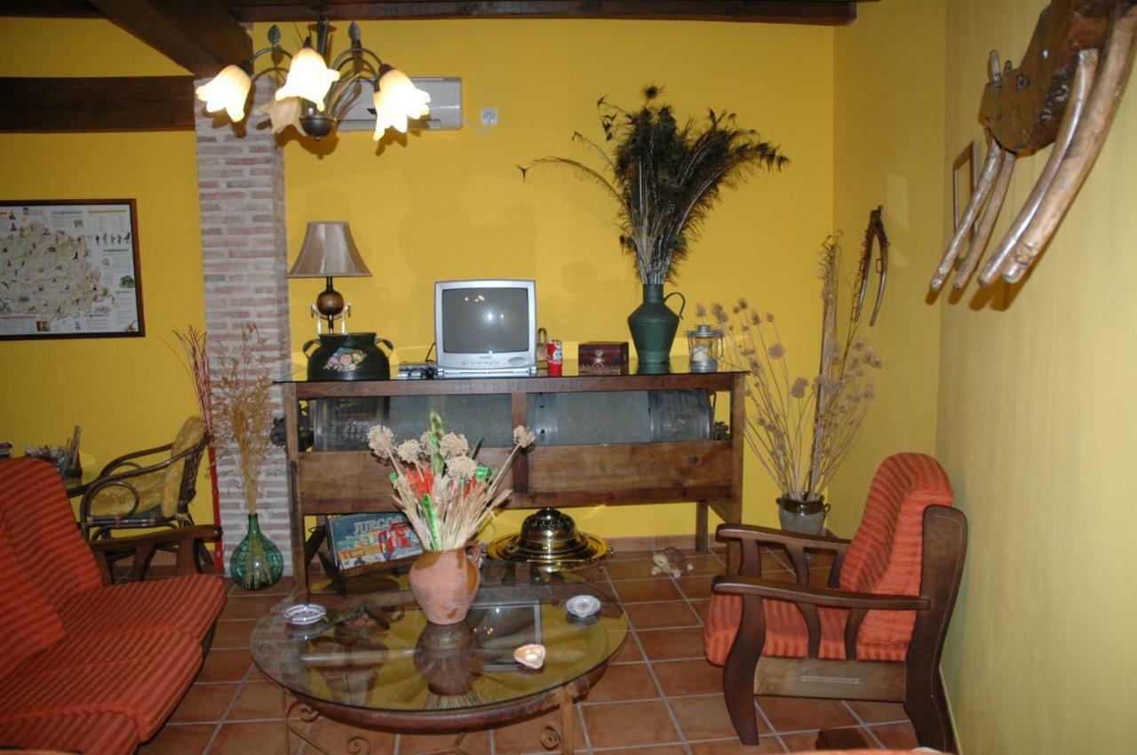 Villar del Pedroso Casa Rural El Pedroso מראה חיצוני תמונה